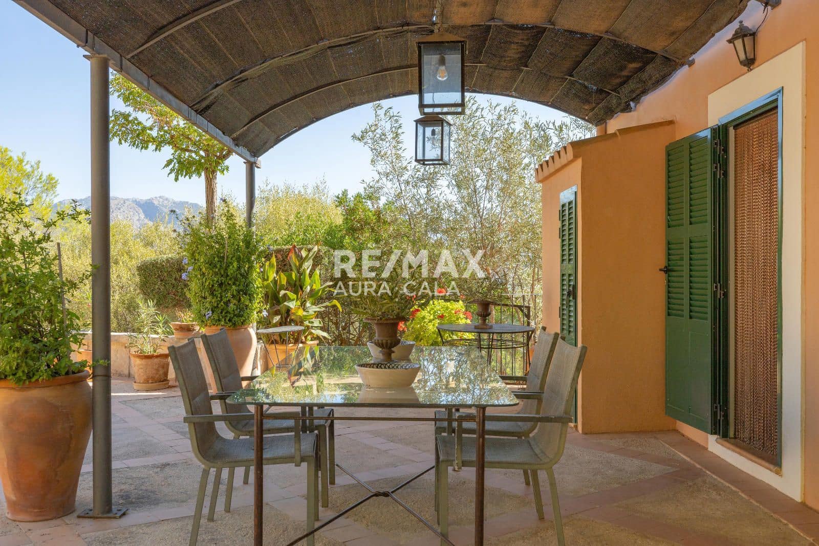 3 quarto Moradia para venda em Esporles com piscina - 1 790 000 € (Ref: 9699836)