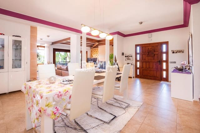 Chalet de 4 habitaciones en Colonia de Sant Pere / Colonia de San Pedro, Artà en venta con piscina garaje - 1.695.000 € (Ref: 9705925)