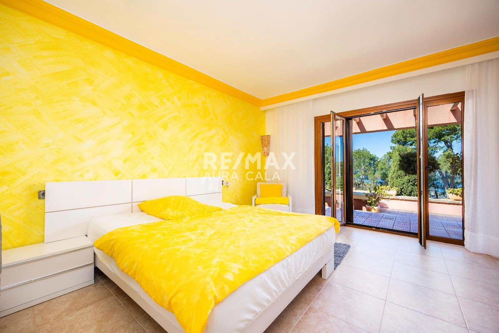 4 bedroom Villa for sale in Colonia de Sant Pere / Colonia de San Pedro with pool garage - € 1,695,000 (Ref: 9705925)