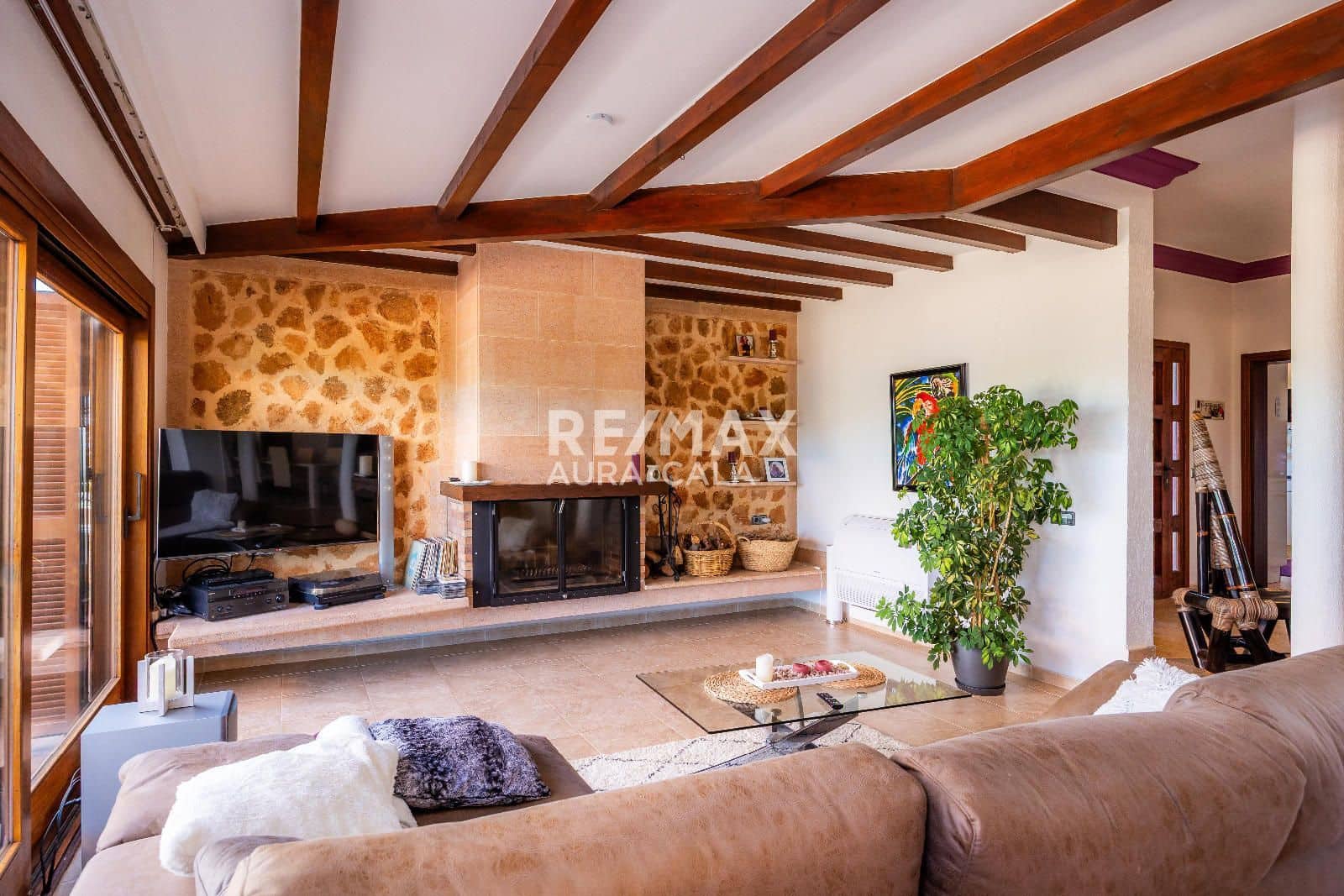 4 bedroom Villa for sale in Colonia de Sant Pere / Colonia de San Pedro with pool garage - € 1,695,000 (Ref: 9705925)