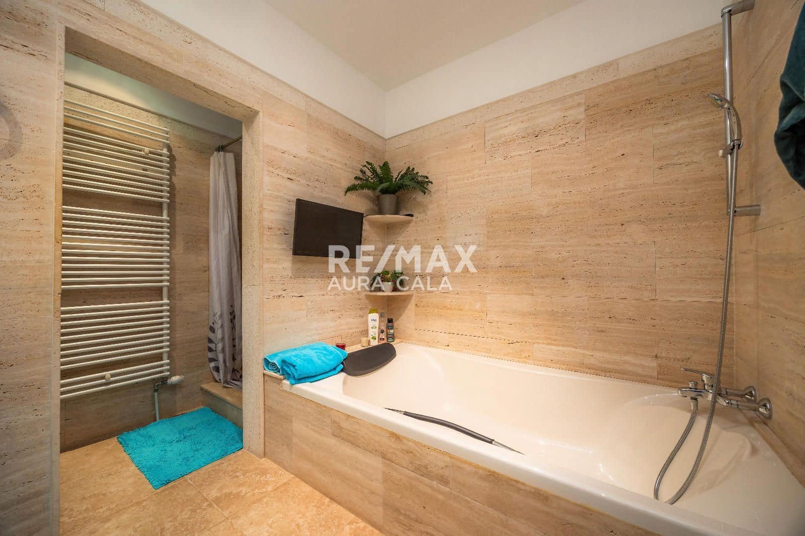 4 bedroom Villa for sale in Colonia de Sant Pere / Colonia de San Pedro with pool garage - € 1,695,000 (Ref: 9705925)