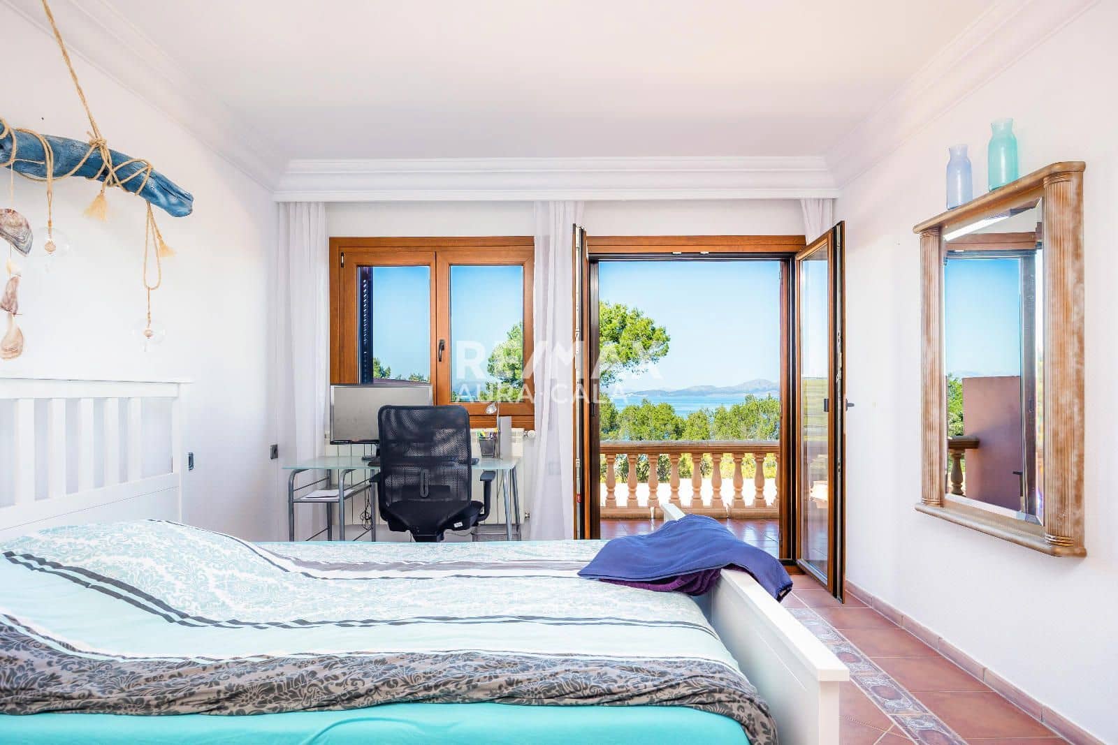 4 bedroom Villa for sale in Colonia de Sant Pere / Colonia de San Pedro with pool garage - € 1,695,000 (Ref: 9705925)