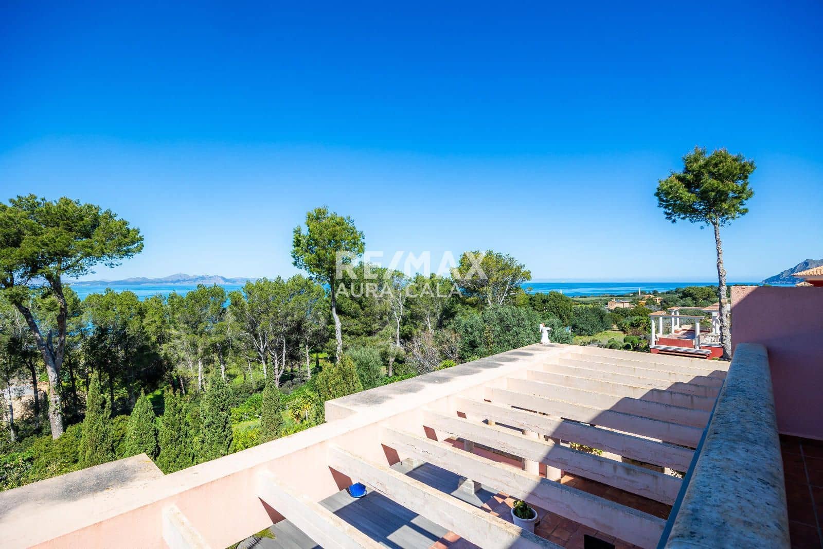 4 bedroom Villa for sale in Colonia de Sant Pere / Colonia de San Pedro with pool garage - € 1,695,000 (Ref: 9705925)