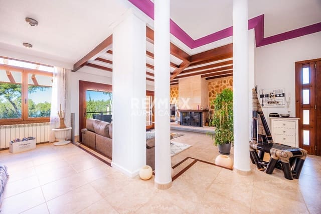 Chalet de 4 habitaciones en Colonia de Sant Pere / Colonia de San Pedro, Artà en venta con piscina garaje - 1.695.000 € (Ref: 9705925)