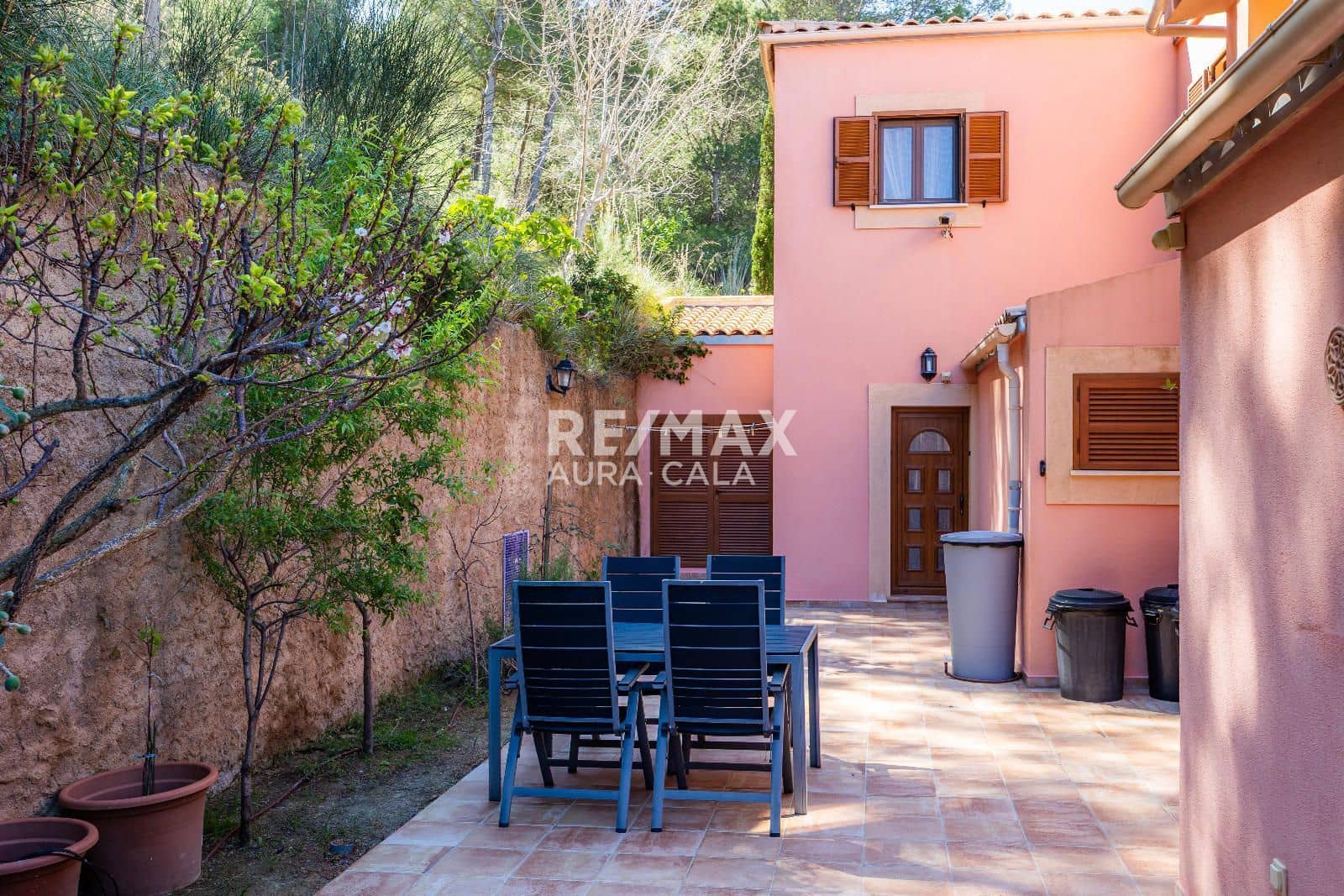 4 bedroom Villa for sale in Colonia de Sant Pere / Colonia de San Pedro with pool garage - € 1,695,000 (Ref: 9705925)