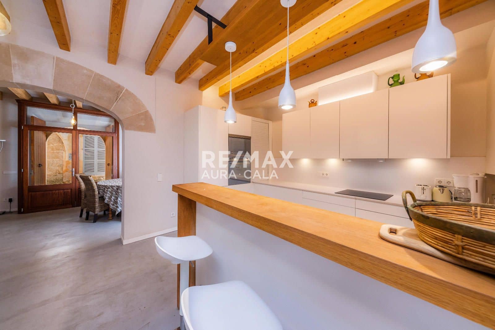 6 soveværelse Byhus til salg i Arta med swimmingpool - € 1.520.000 (Ref: 9714224)