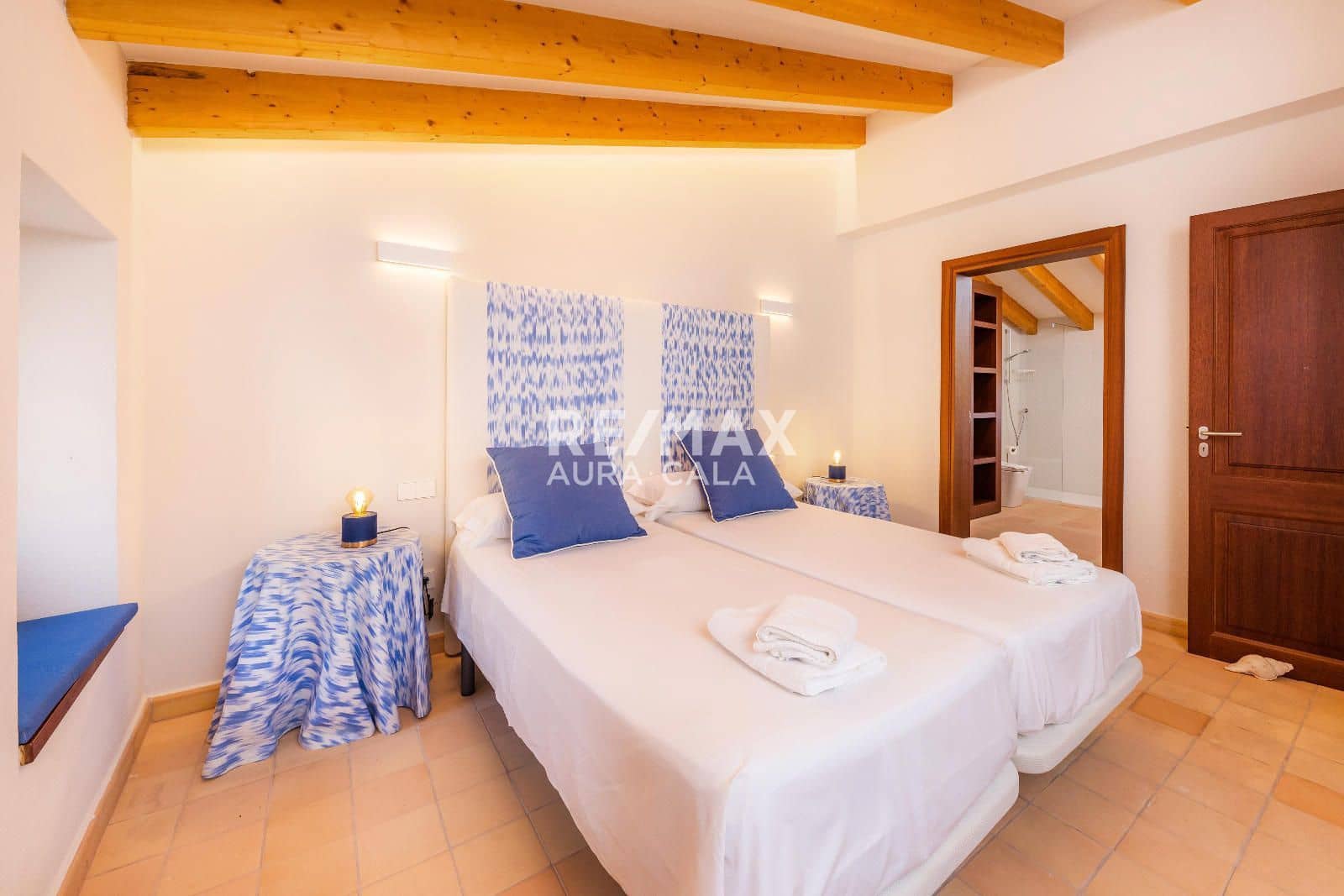 6 soveværelse Byhus til salg i Arta med swimmingpool - € 1.520.000 (Ref: 9714224)