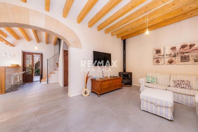 6 sovrum Hus till salu i Artà med pool - 1 520 000 € (Ref: 9714224)