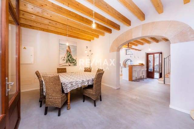 6 sovrum Hus till salu i Artà med pool - 1 520 000 € (Ref: 9714224)