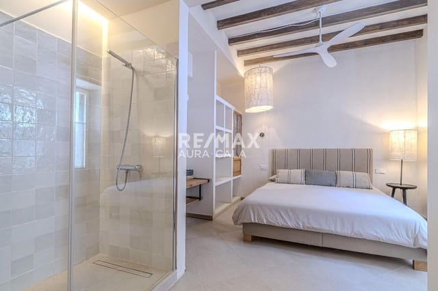 4 makuuhuone Omakotitalo myytävänä paikassa Capdepera mukana uima-altaan - 1 150 000 € (Ref: 9726222)