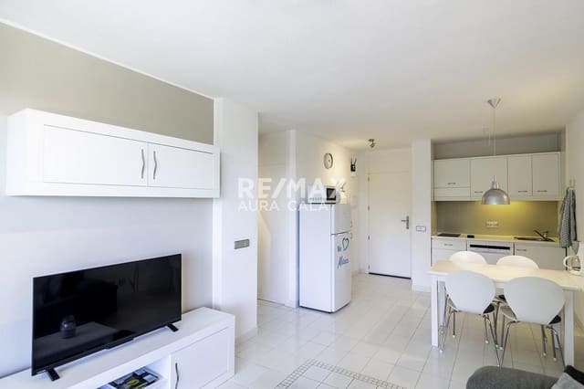 2 soverom Leilighet til salgs i Cala Millor, Son Servera med svømmebasseng - € 370 000 (Ref: 9747330)