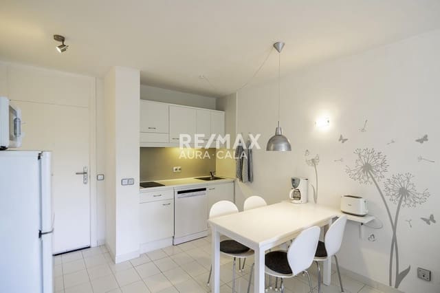 2 soverom Leilighet til salgs i Cala Millor, Son Servera med svømmebasseng - € 370 000 (Ref: 9747330)