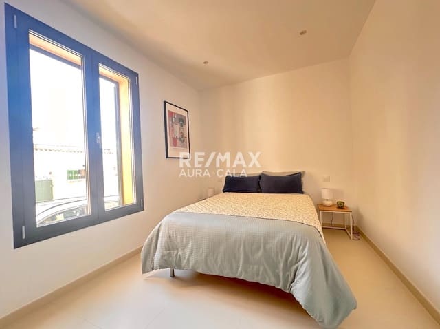 4 sypialnia Willa na sprzedaż w Ariany z garażem - 1 060 000 € (Ref: 9777122)