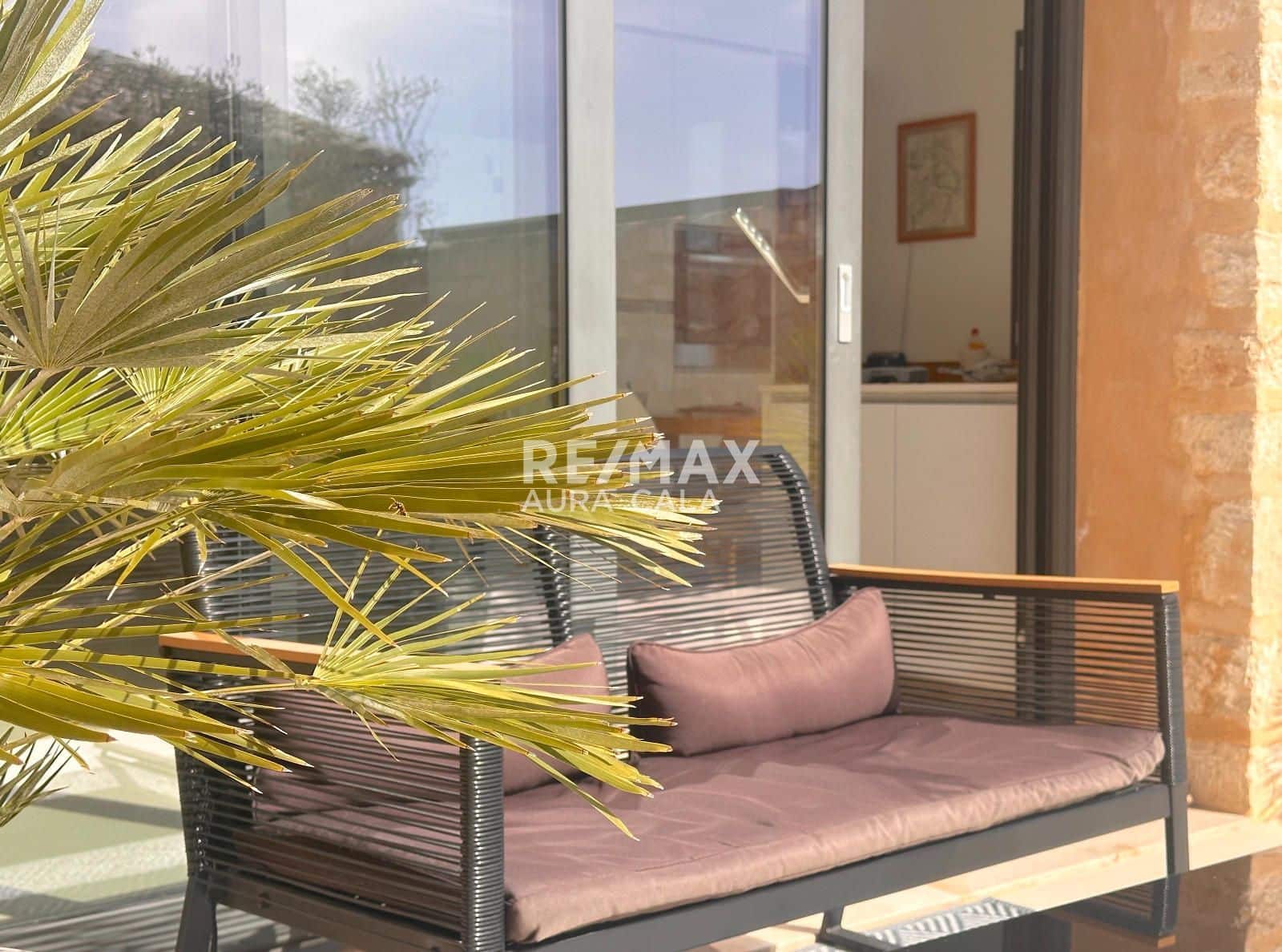 4 sypialnia Willa na sprzedaż w Ariany z garażem - 1 060 000 € (Ref: 9777122)