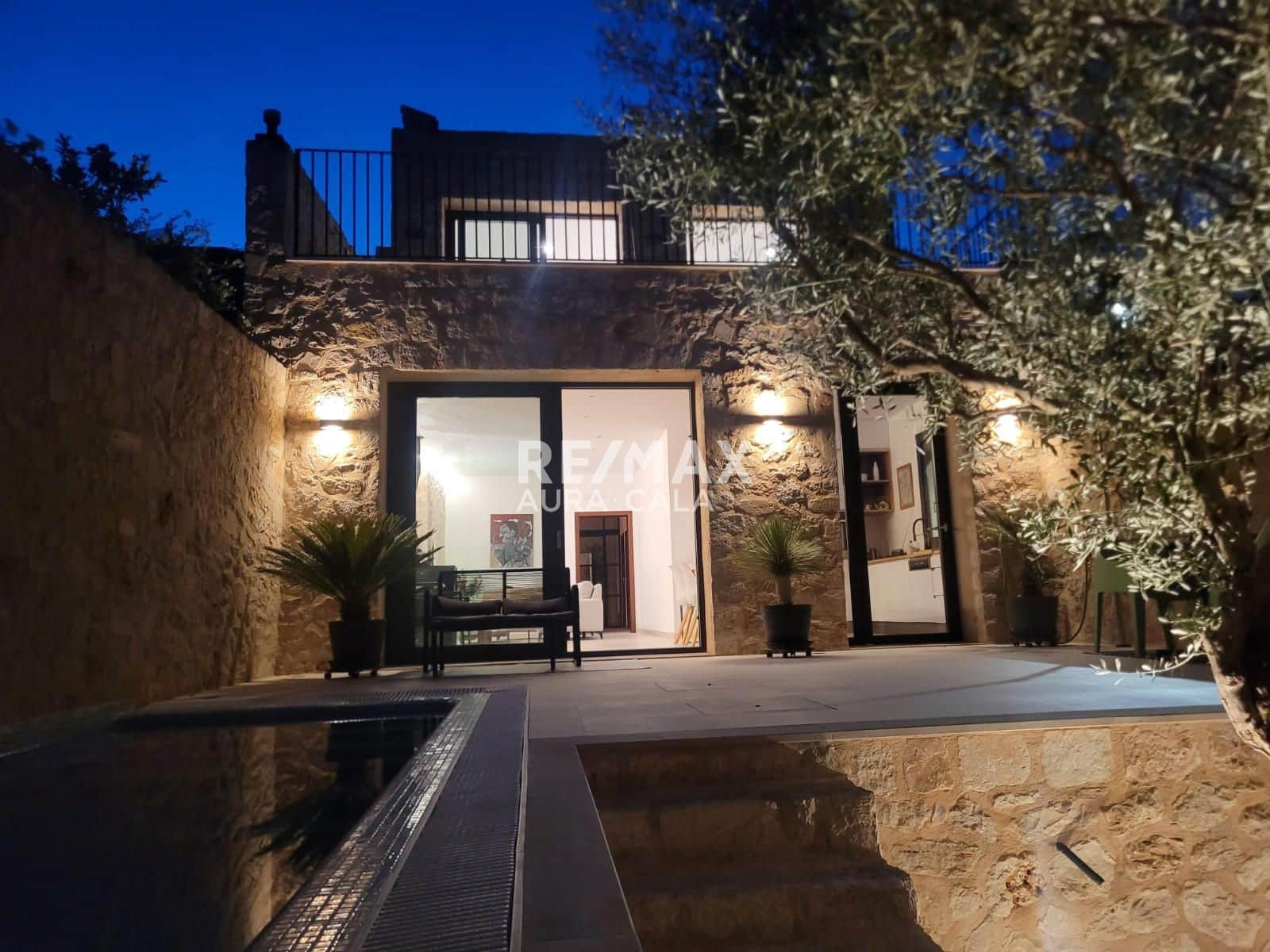4 Zimmer Villa zu verkaufen in Ariany mit Pool Garage - 975.000 € (Ref: 9777122)