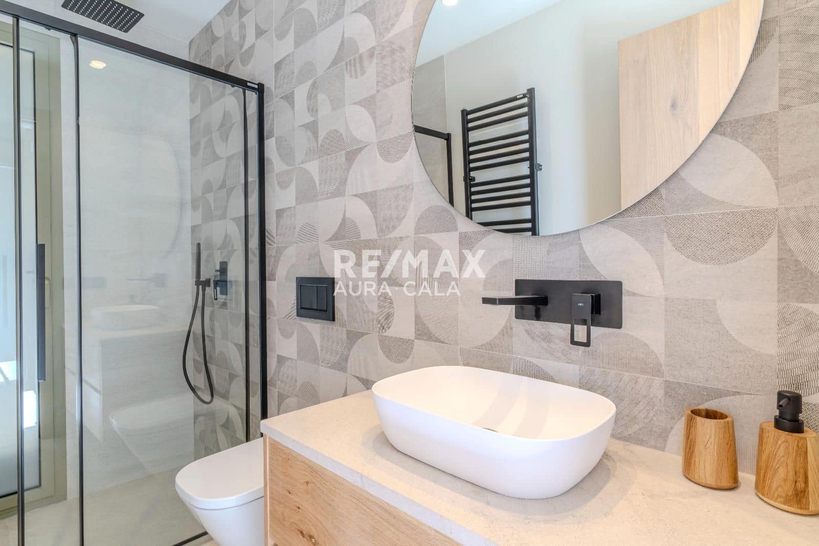 4 bedroom Villa for sale in Sineu with pool garage - € 2,400,000 (Ref: 9783905)