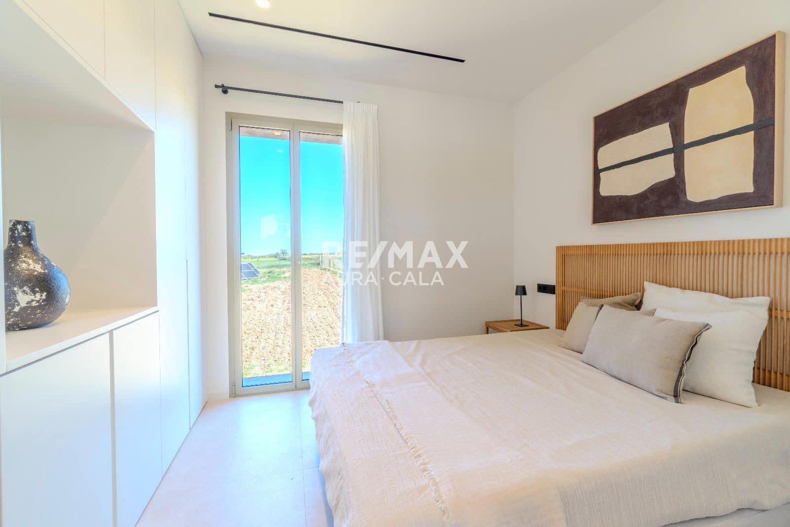 4 bedroom Villa for sale in Sineu with pool garage - € 2,400,000 (Ref: 9783905)