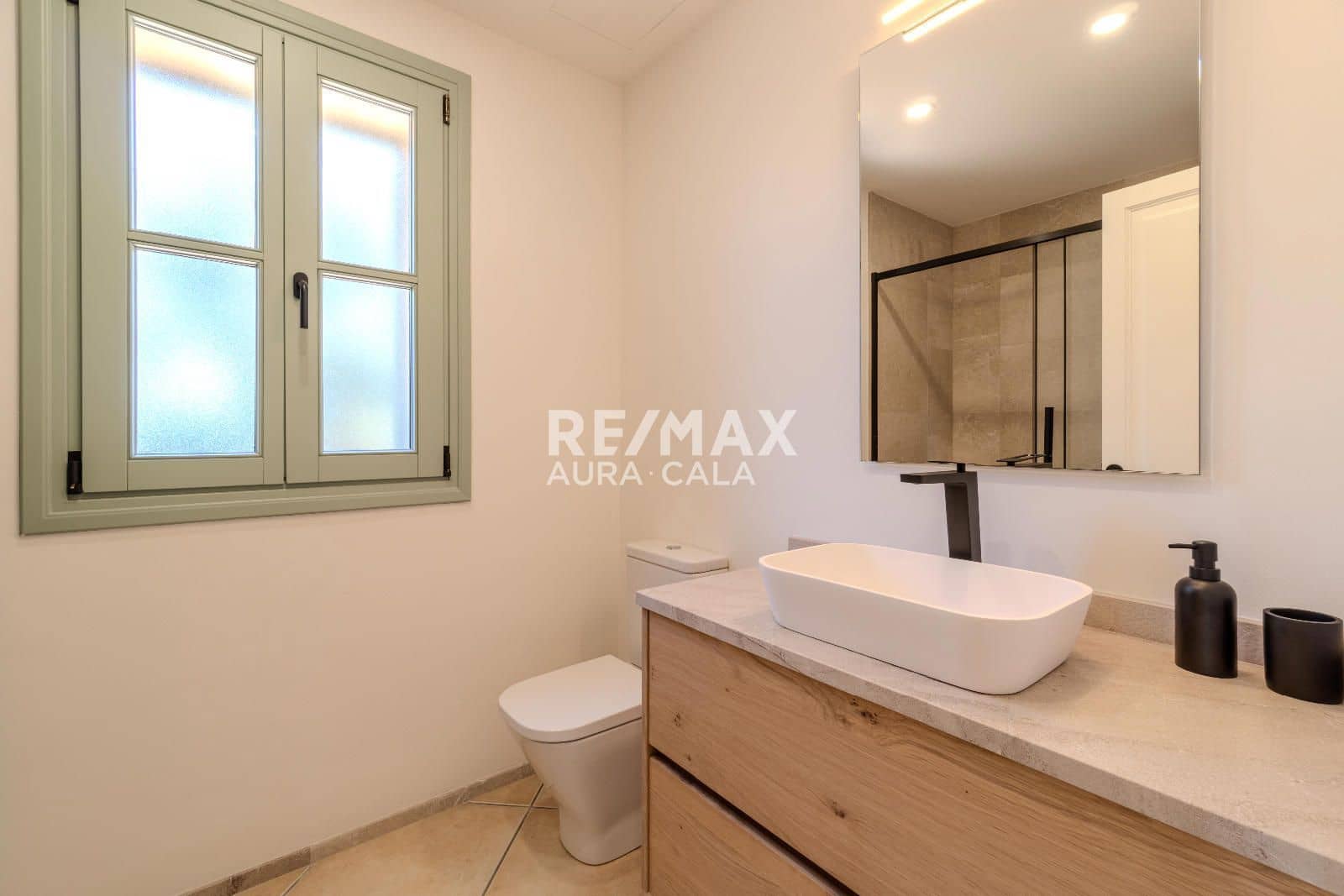 3 bedroom Villa for sale in Sineu with pool garage - € 1,400,000 (Ref: 9787974)