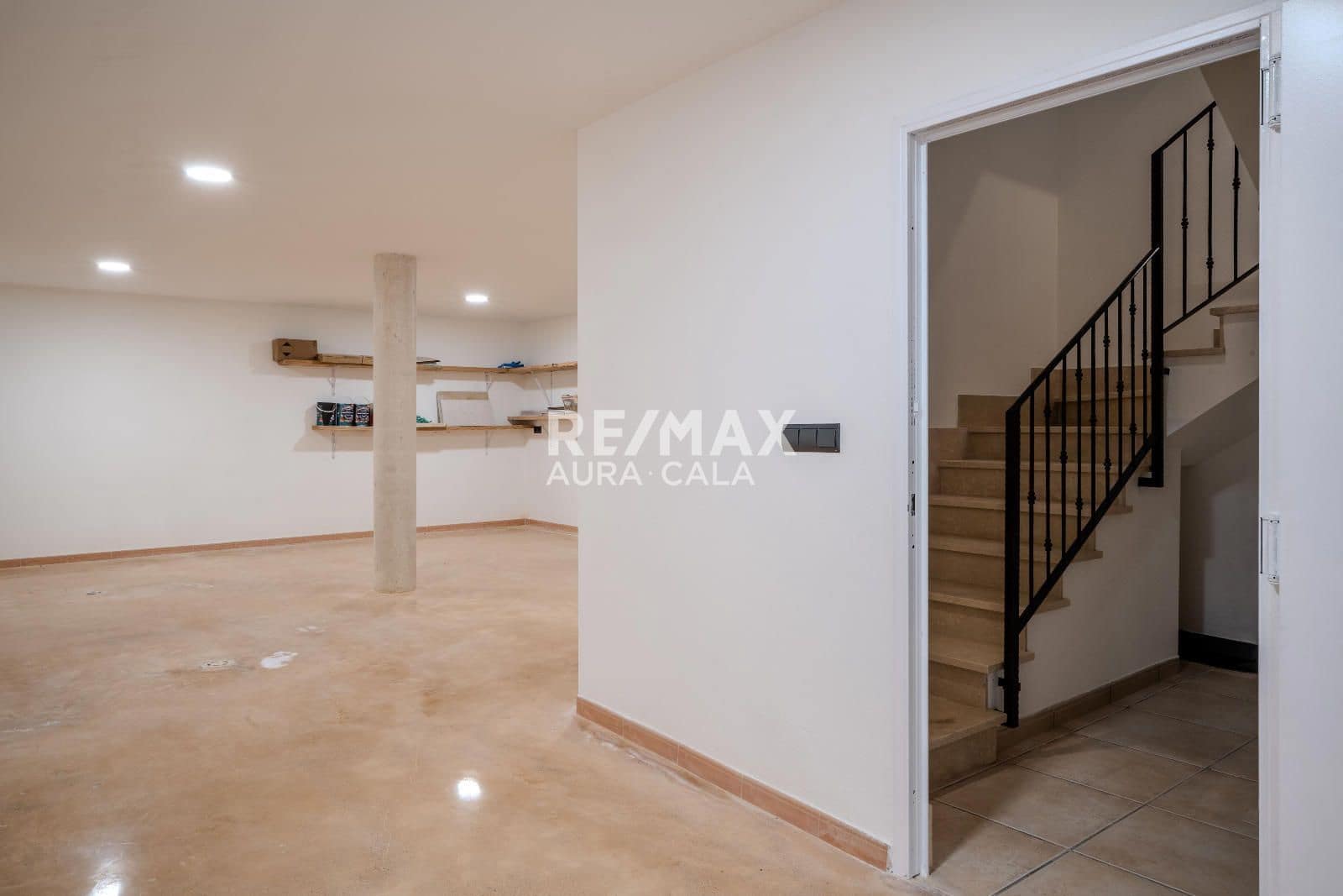 3 bedroom Villa for sale in Sineu with pool garage - € 1,400,000 (Ref: 9787974)