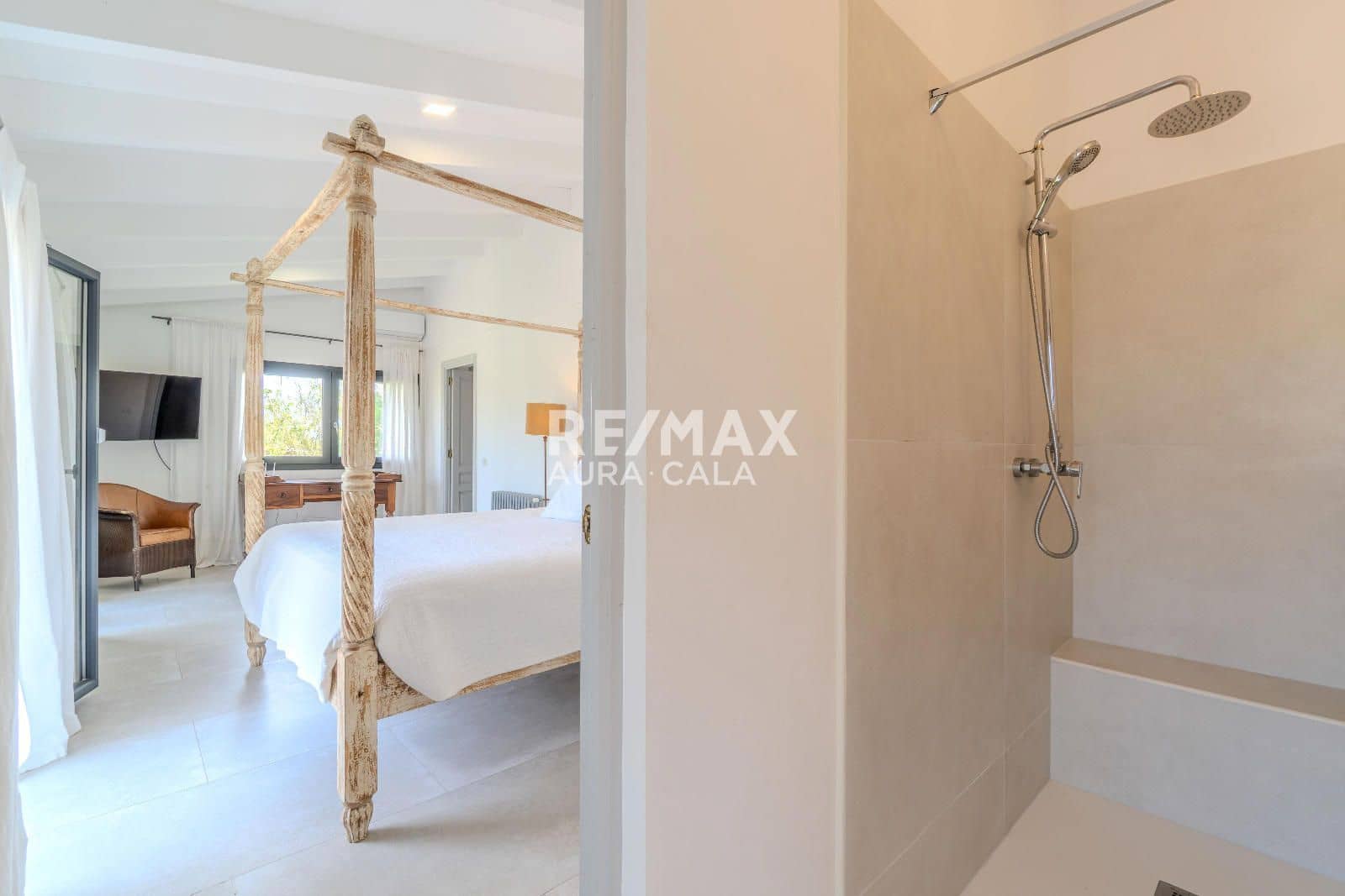 9 quarto Moradia para venda em Cala Ratjada com piscina - 3 500 000 € (Ref: 9804859)