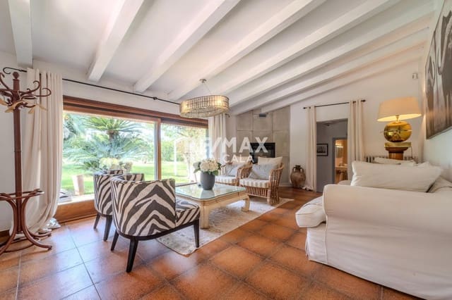 9 quarto Moradia para venda em Cala Ratjada, Capdepera com piscina - 3 500 000 € (Ref: 9804859)