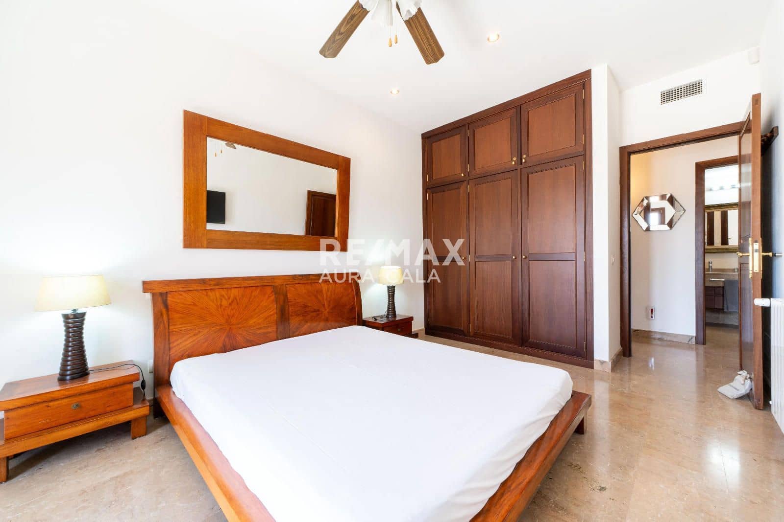 3 bedroom Villa for sale in Manacor with pool garage - € 1,890,000 (Ref: 9816266)