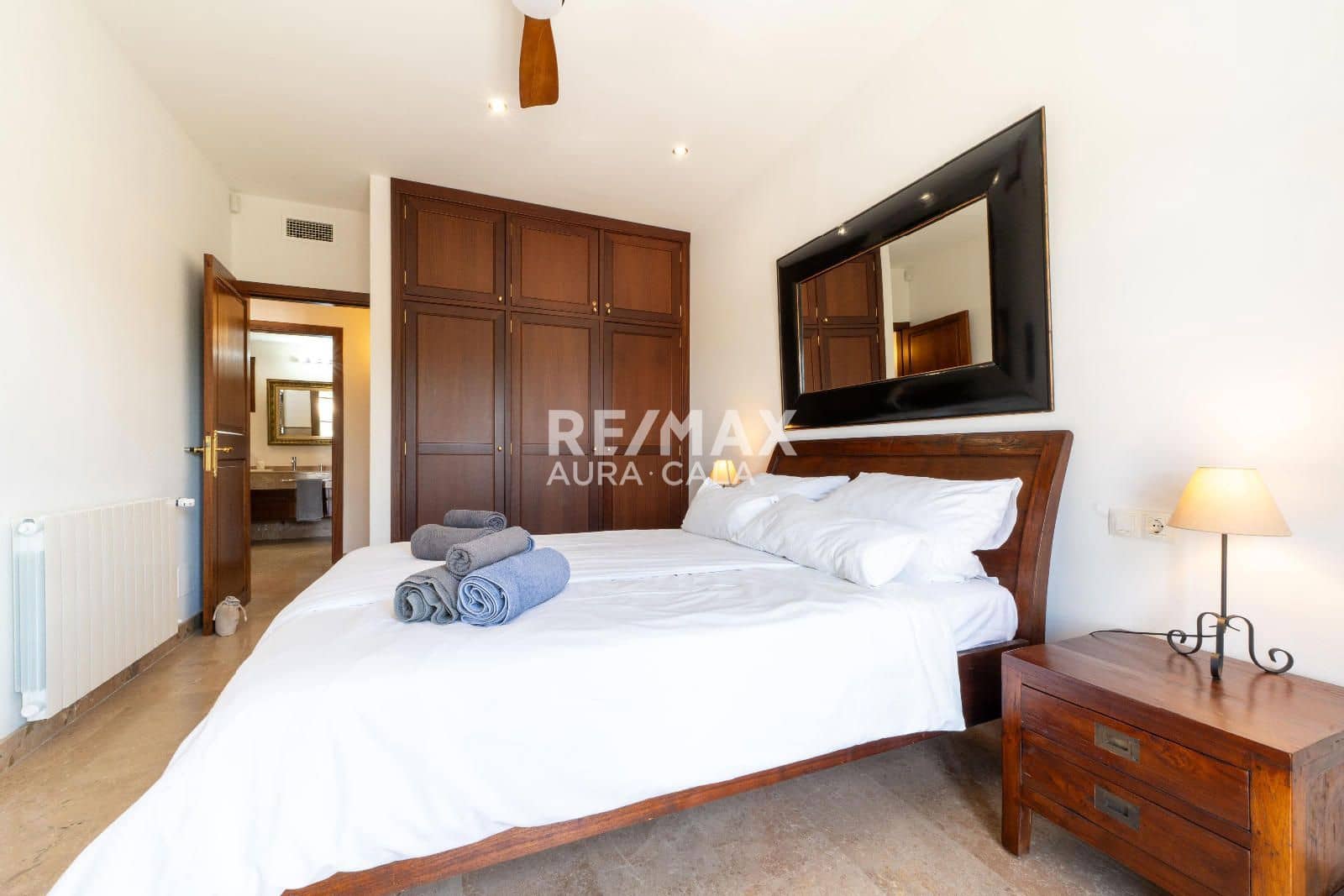 3 bedroom Villa for sale in Manacor with pool garage - € 1,890,000 (Ref: 9816266)