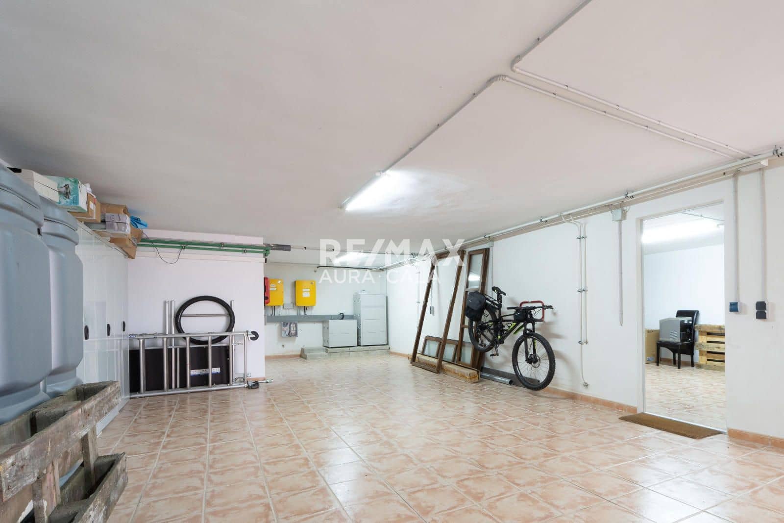 3 bedroom Villa for sale in Manacor with pool garage - € 1,890,000 (Ref: 9816266)