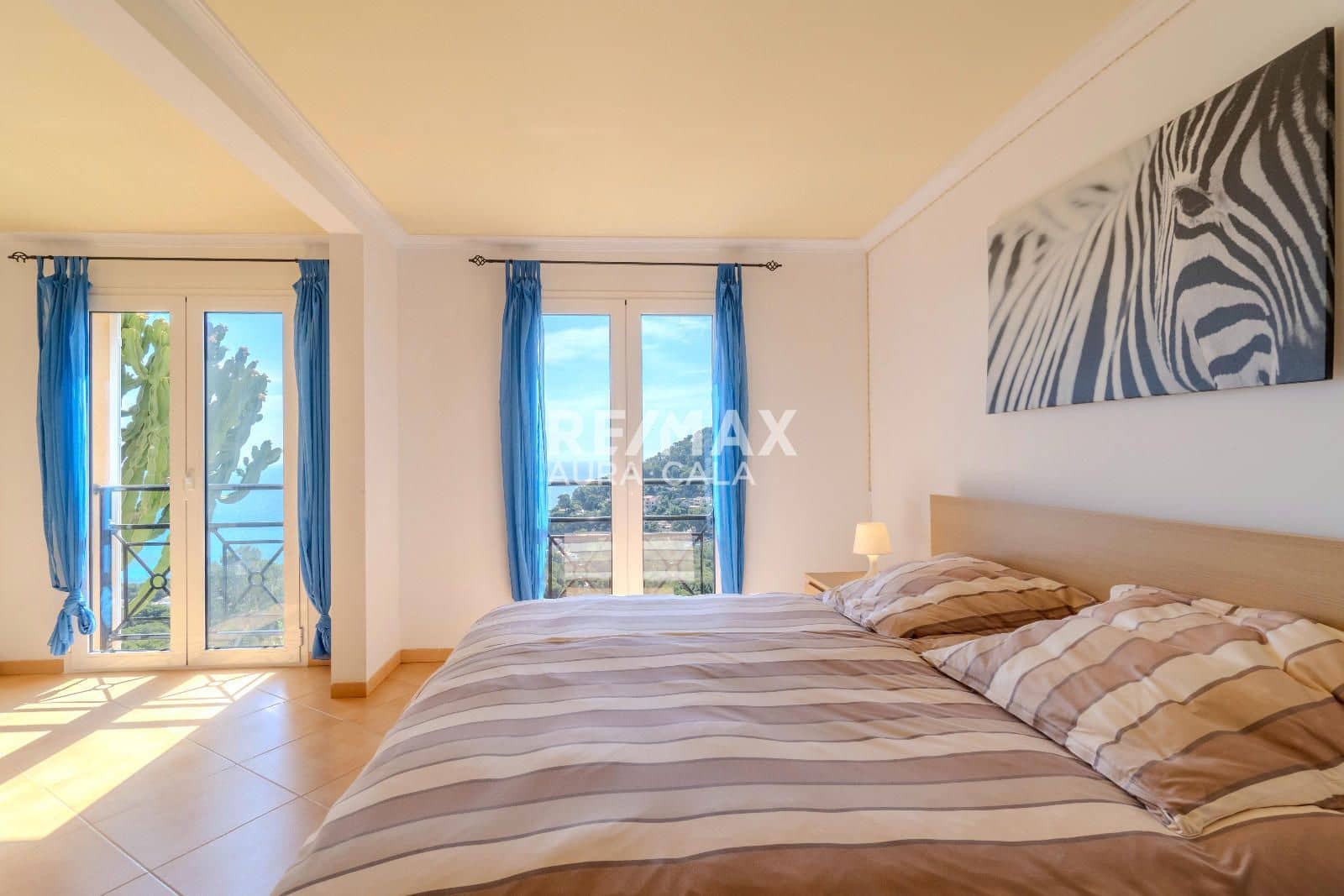 3 bedroom Villa for sale in Canyamel with pool garage - € 2,200,000 (Ref: 9854632)