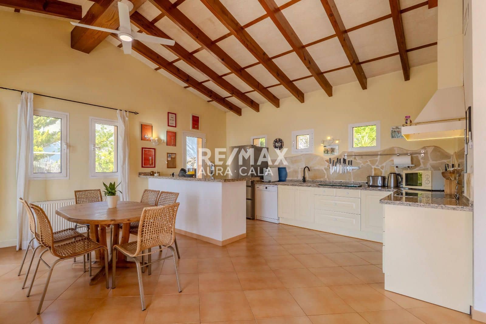 3 bedroom Villa for sale in Canyamel with pool garage - € 2,200,000 (Ref: 9854632)