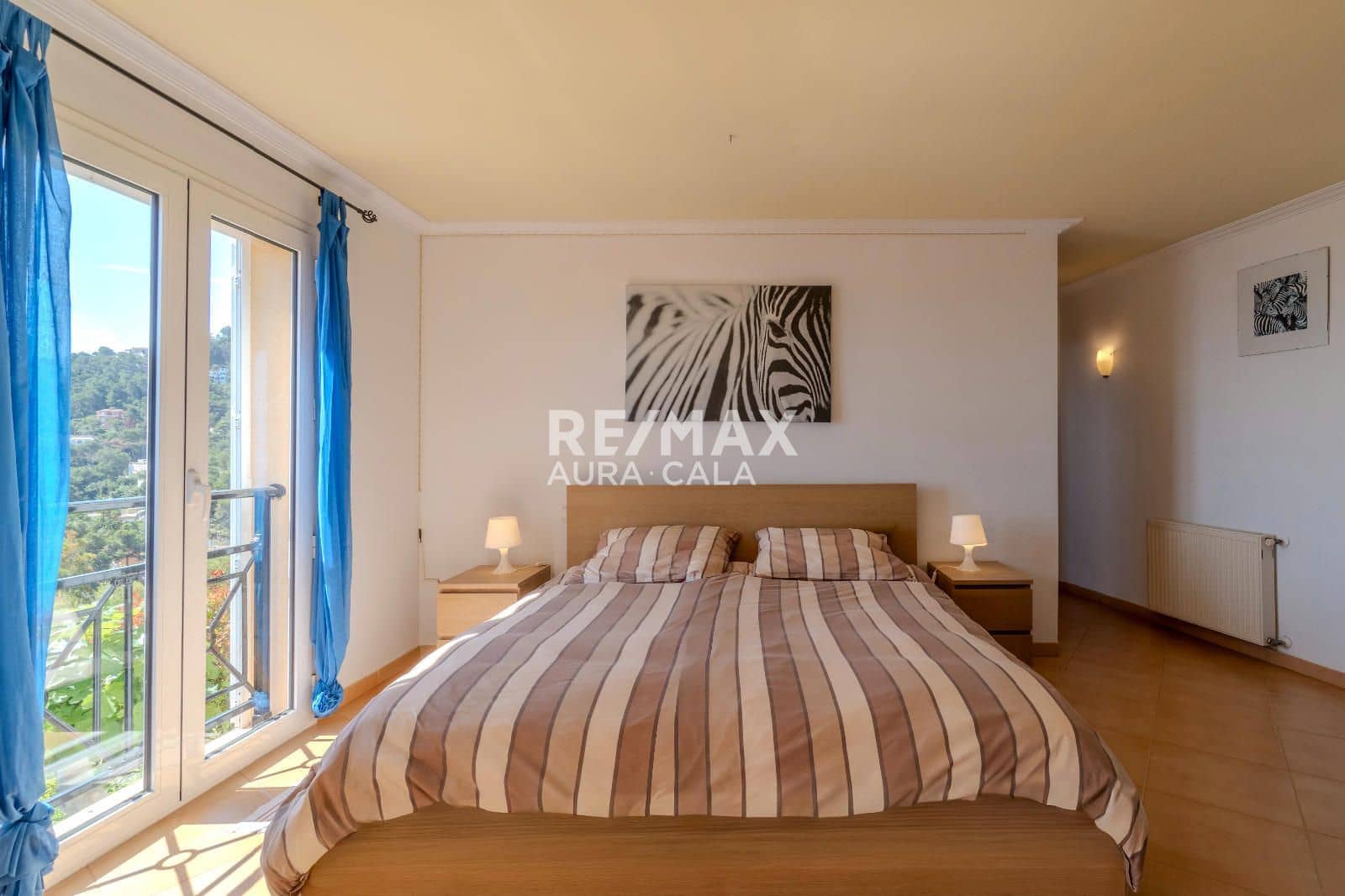 3 bedroom Villa for sale in Canyamel with pool garage - € 2,200,000 (Ref: 9854632)