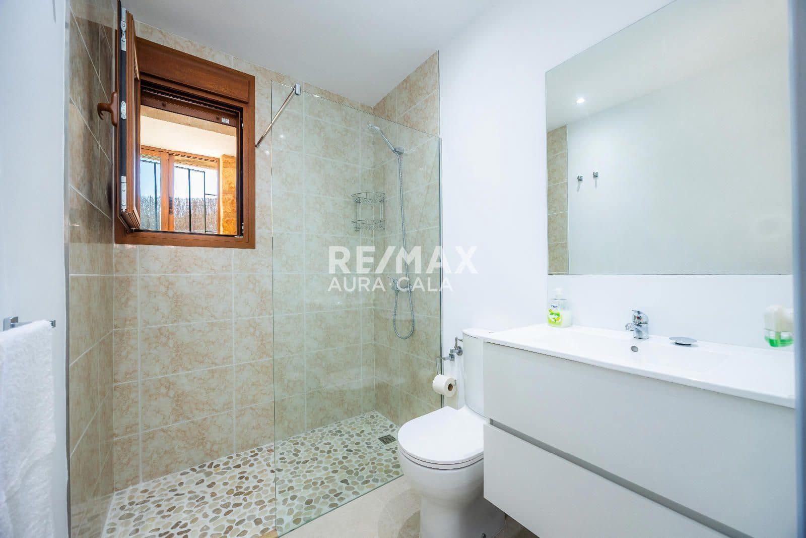 6 sypialnia Willa do wynajęcia w Capdepera z basenem garażem - 4 000 € (Ref: 9889307)