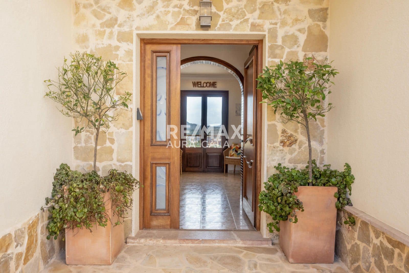 7 soveværelse Villa til salg i Cala Ratjada med swimmingpool - € 1.750.000 (Ref: 9891405)