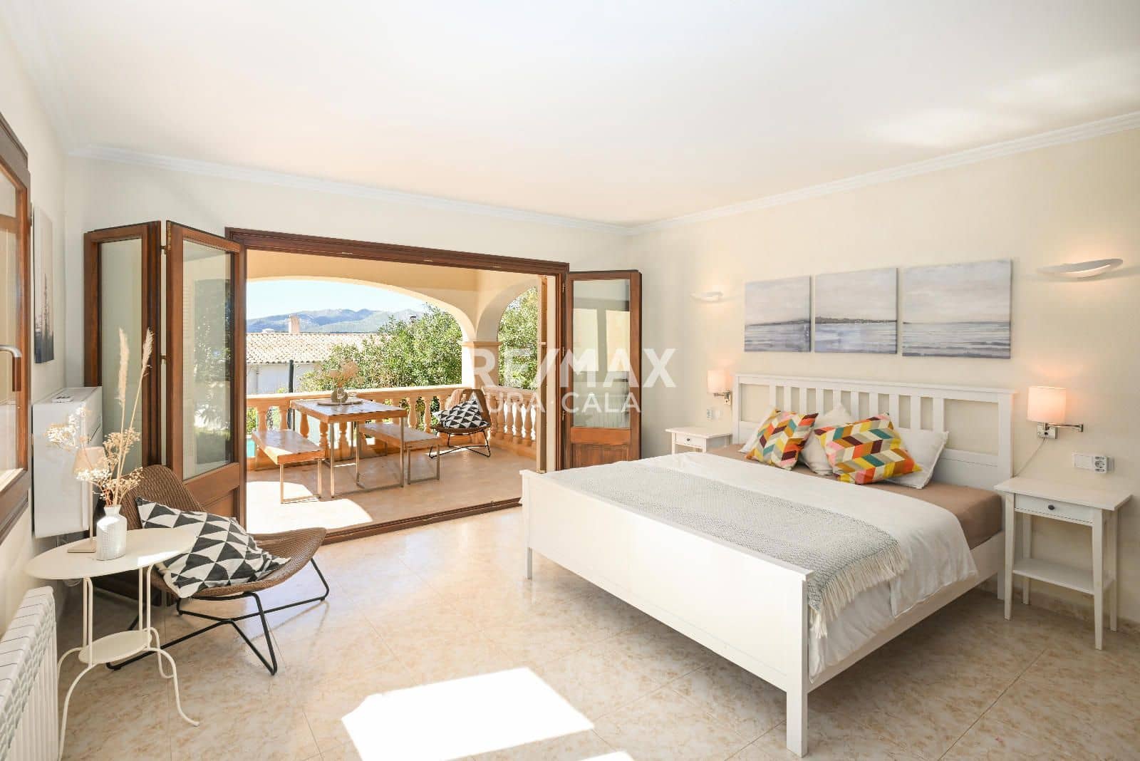 7 soveværelse Villa til salg i Cala Ratjada med swimmingpool - € 1.750.000 (Ref: 9891405)