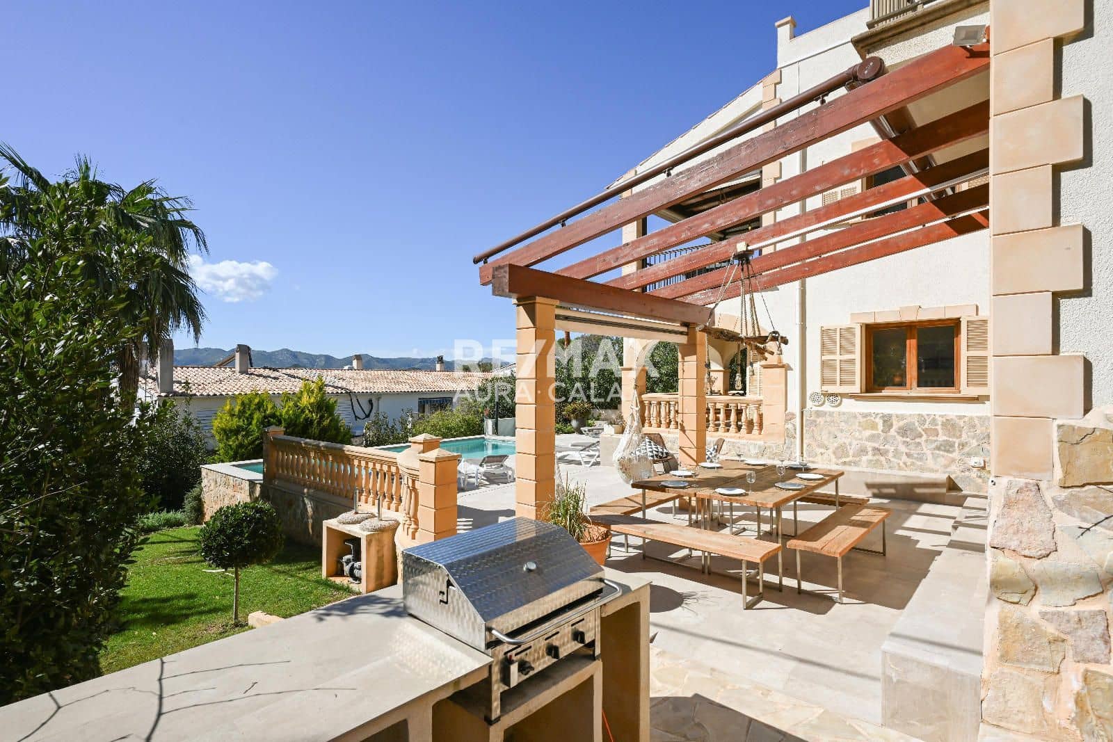 7 soveværelse Villa til salg i Cala Ratjada med swimmingpool - € 1.750.000 (Ref: 9891405)