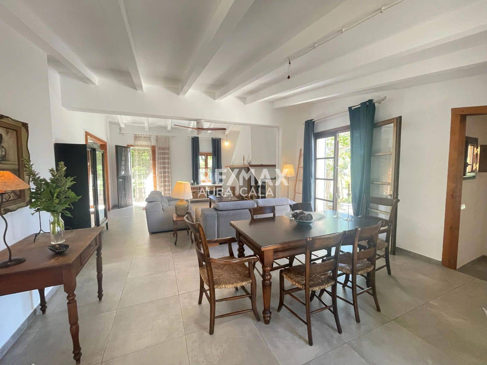 Chalet de 3 habitaciones en Sant Llorenç des Cardassar en alquiler - 2.600 € (Ref: 9892712)