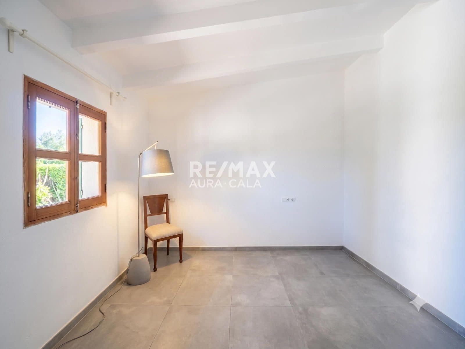 Chalet de 3 habitaciones en Sant Llorenç des Cardassar en alquiler - 2.600 € (Ref: 9892712)
