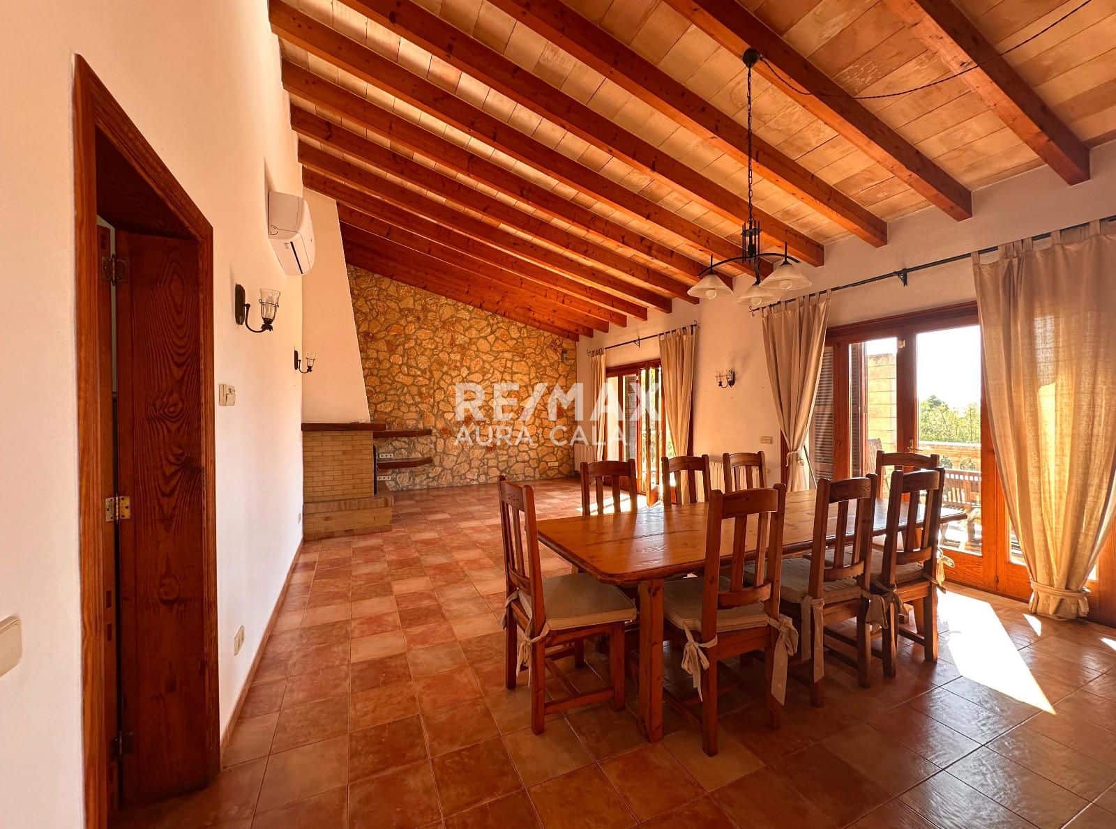 3 bedroom Villa for sale in Capdepera with pool garage - € 849,000 (Ref: 9928364)