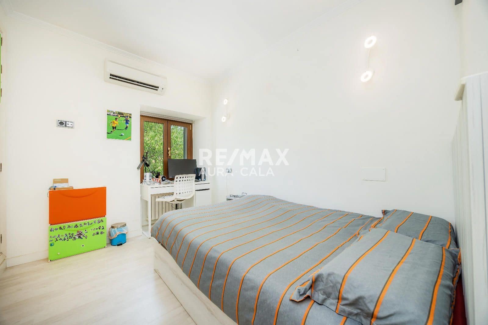 Chalet de 3 habitaciones en Palma de Mallorca en venta con garaje - 564.500 € (Ref: 9964328)