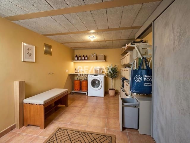 Casa de 4 habitaciones en Artà en venta - 415.000 € (Ref: 9979315)