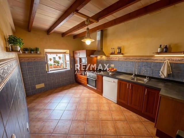 Casa de 4 habitaciones en Artà en venta - 415.000 € (Ref: 9979315)
