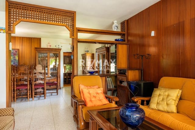 8 slaapkamer Villa te koop in Palma de Mallorca met zwembad garage - € 720.000 (Ref: 9993681)