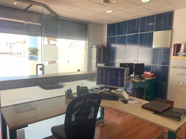 Kontor att hyra i Arroyo de la Miel, Benalmádena - 850 € (Ref: 10019274)