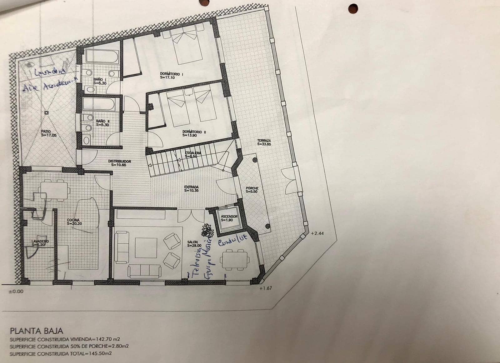 7 makuuhuone Huvila myytävänä paikassa Villanueva de la Concepcion mukana uima-altaan 
autotalli - 595 000 € (Ref: 10019275)