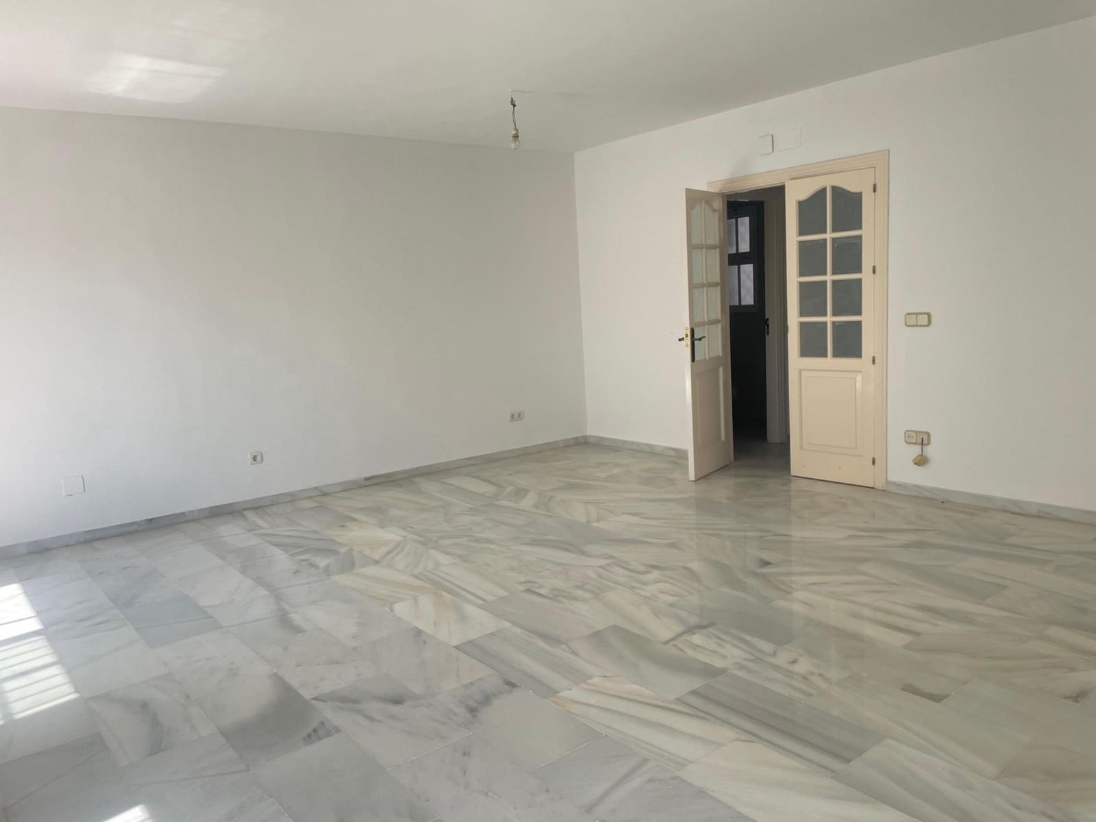 3 bedroom Terraced Villa for sale in Arroyo de la Miel with pool garage - € 470,000 (Ref: 10019276)
