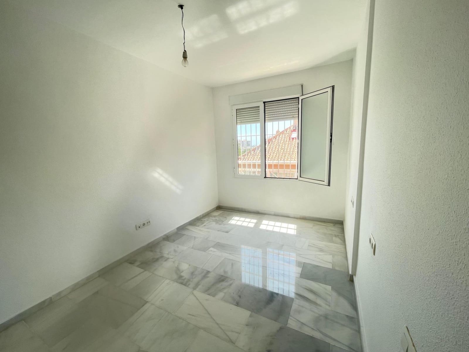 3 bedroom Terraced Villa for sale in Arroyo de la Miel with pool garage - € 470,000 (Ref: 10019276)