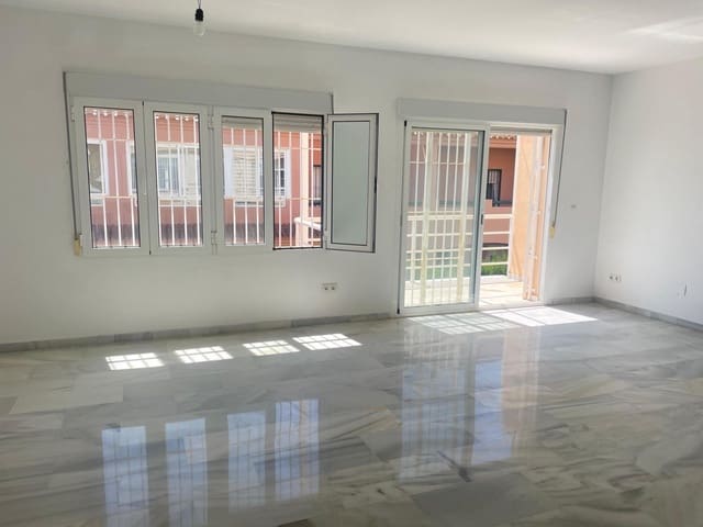 3 bedroom Terraced Villa for sale in Arroyo de la Miel, Benalmádena with pool garage - € 470,000 (Ref: 10019276)