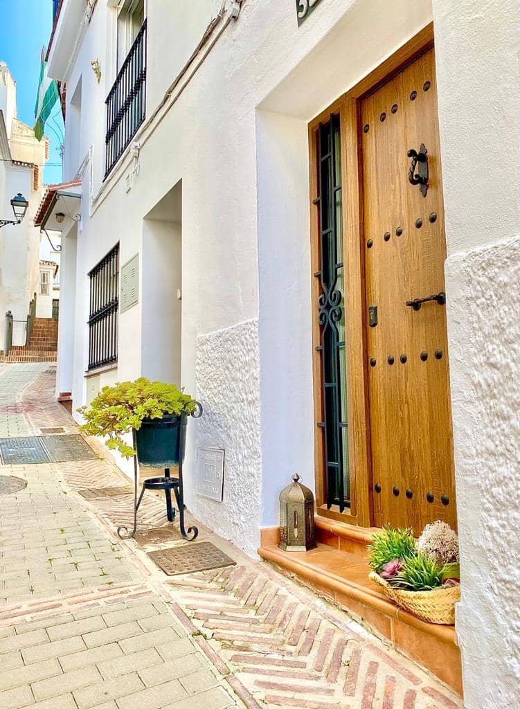 4 makuuhuone Rivitalo myytävänä paikassa Istan - 269 000 € (Ref: 10019277)