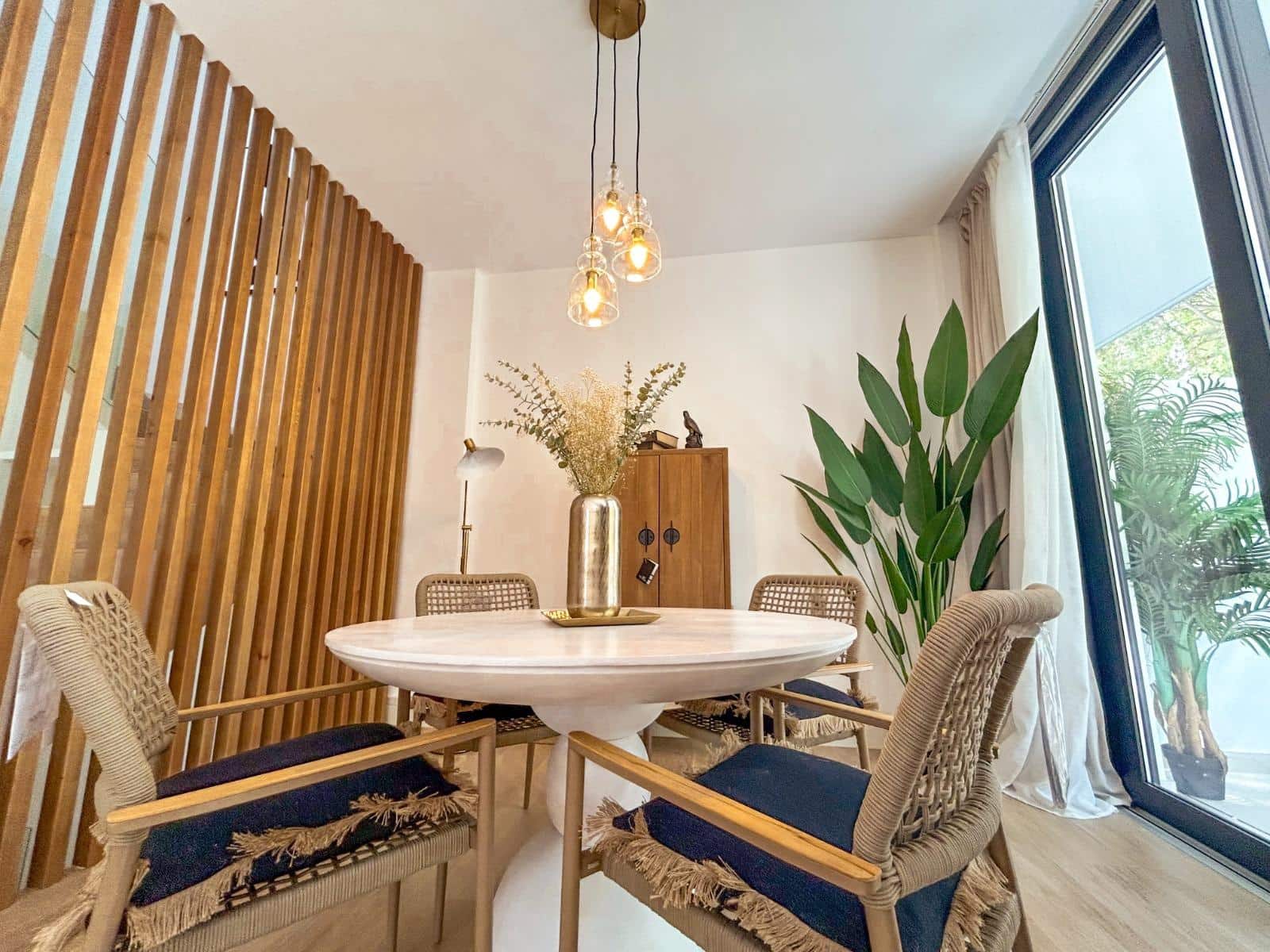 3 soveværelse Villa til salg i Malaga by med swimmingpool garage - € 1.750.000 (Ref: 10019280)