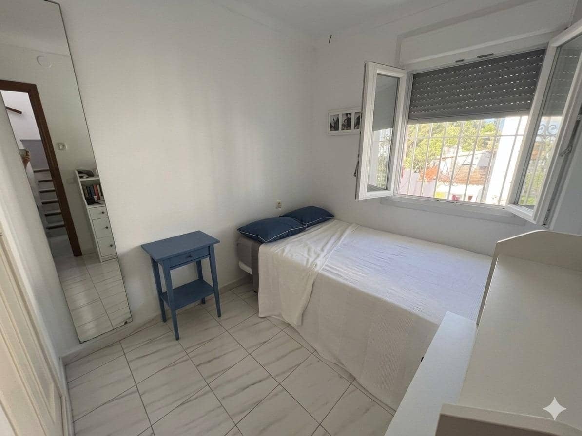4 bedroom Semi-detached Villa for sale in Torremolinos with garage - € 589,000 (Ref: 10019281)